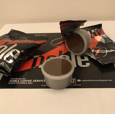 Caffe in capsule miscela rossa
